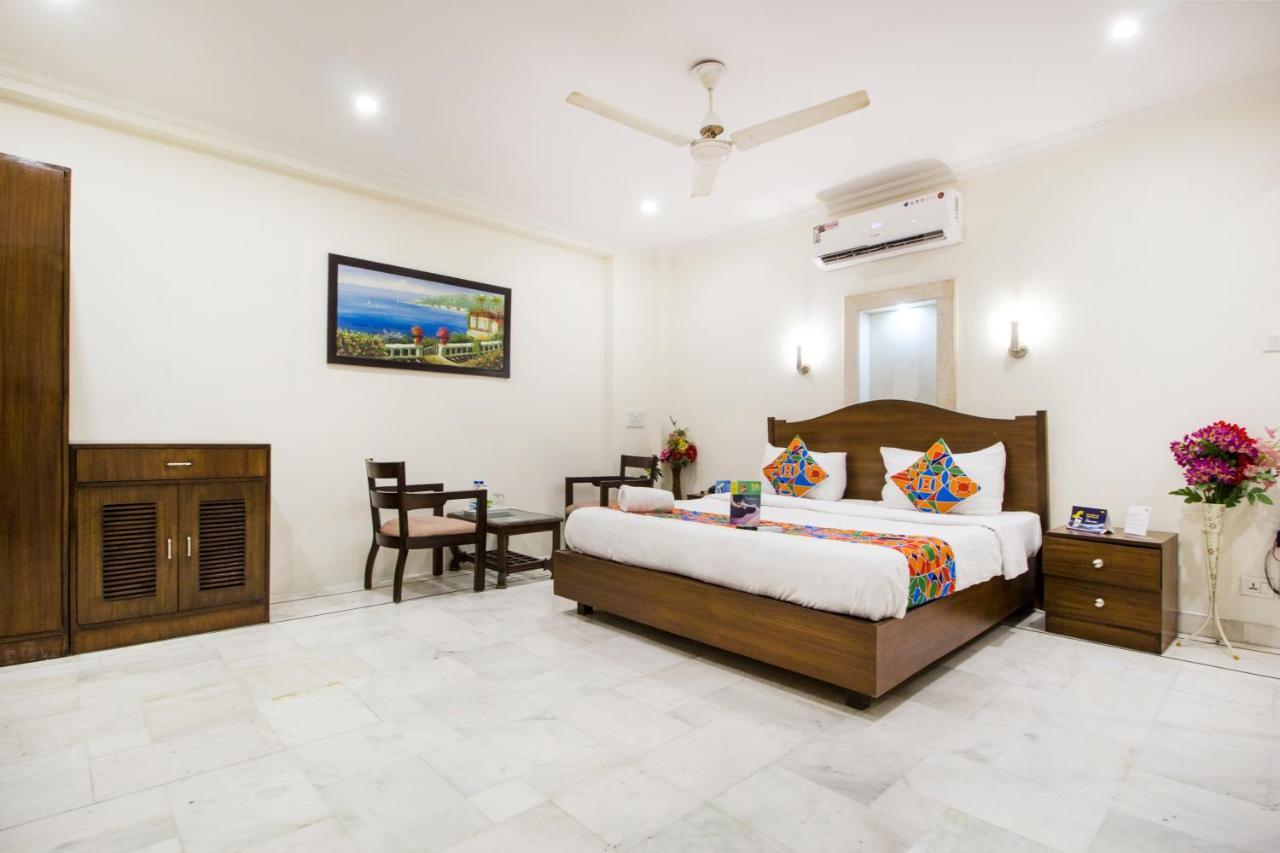 ניו דלהי Fabhotel Namaste Bnb & Service Apartments Vasant Vihar מראה חיצוני תמונה