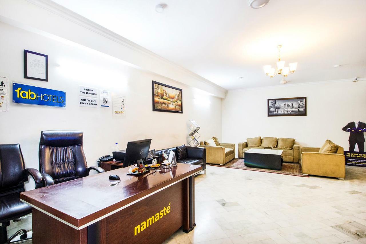 ניו דלהי Fabhotel Namaste Bnb & Service Apartments Vasant Vihar מראה חיצוני תמונה